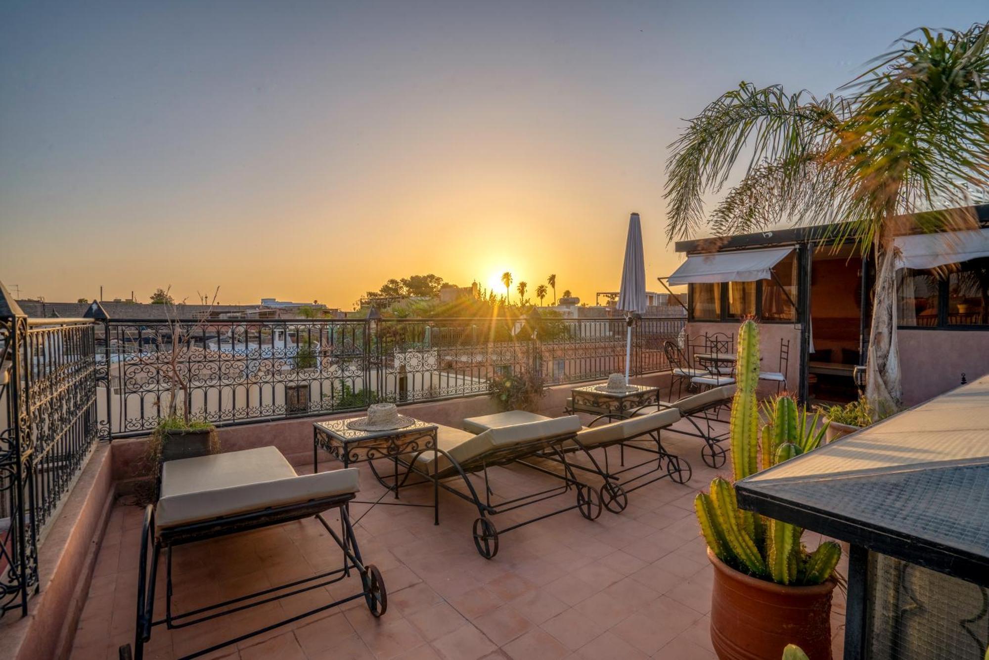 Riad Dar Ennakhla Marrakesh Eksteriør bilde